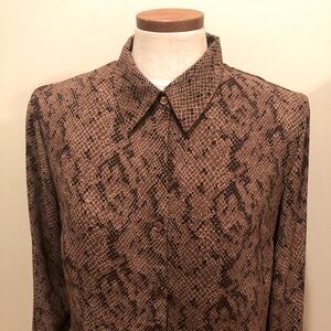 NY&CO brown and black snakeskin print blouse